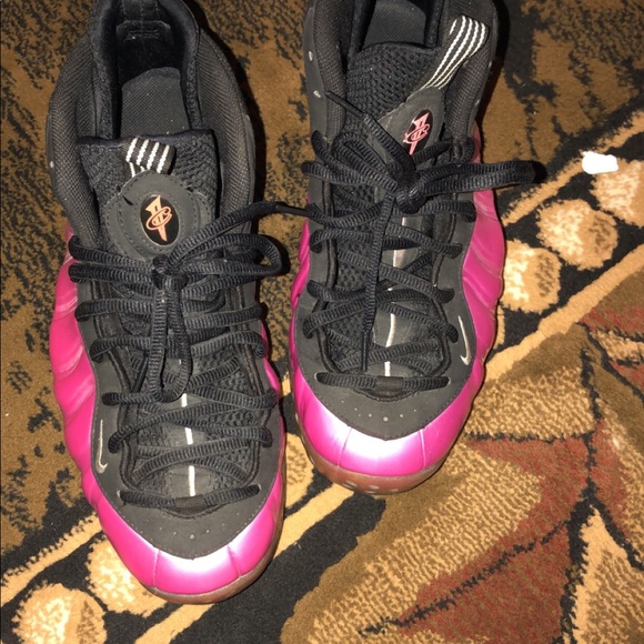 Jordan's, retros, lebrons, foams - Picture 3 of 7